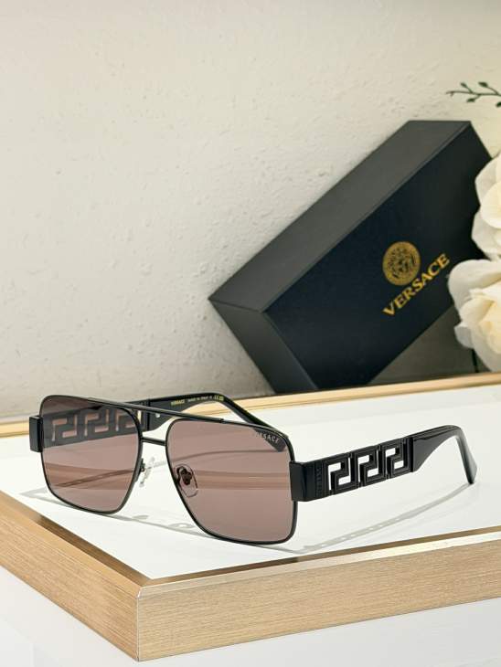 Picture of Versace Sunglasses _SKUfw79614785fw